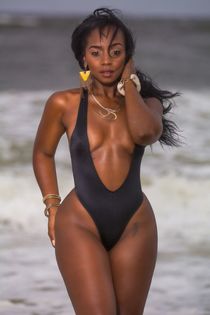 sabrina banks nude